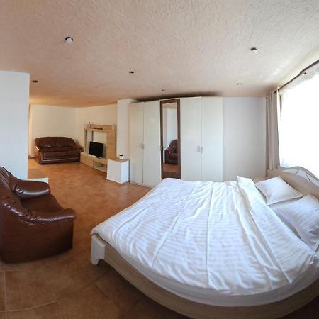 Apartament Airport Host Kluż-Napoka Zewnętrze zdjęcie
