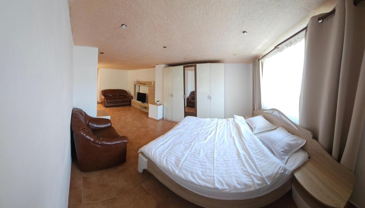 Apartament Airport Host Kluż-Napoka Zewnętrze zdjęcie